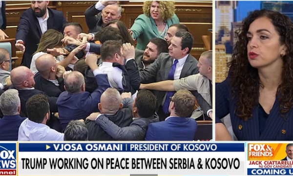 Osmani shkon për intervistë, Fox News nxjerr pamje të rrahjes mes VV’së dhe opozitës para dy vitesh