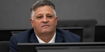 Haradinaj pas marshit: E kam pas adrenalinën sikur në luftë, madhështia e protestës ishte bashkimi i Shqipe Selimit me dy fëmijët e saj