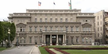 Beogradi dhe Moska nënshkruajnë memorandum për thellimin e bashkëpunimit