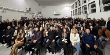 Pjesëmarrje ‘rekord’ në tubimin e Ramiz Lladrovcit në Shkollën “Rasim Kiçina”