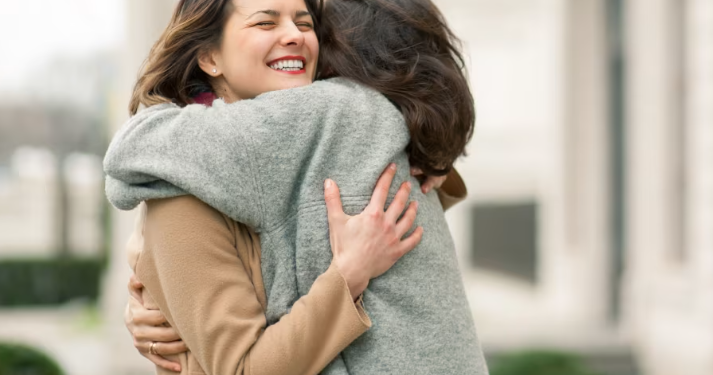Përqafohuni më shumë, do sëmureni më pak