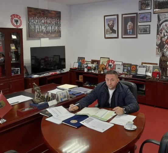 Lajmërohet ish-ministri Mehaj: Unë nënshkrova marrëveshjen me Turqinë për dronët që erdhën dje!
