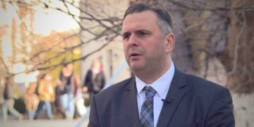 Mefail Bajqinovci: LDK-ja para balotazhit është bërë agresive, po tenton të fitojë duke i grushtuar qytetarët në sheshin e Prishtinës
