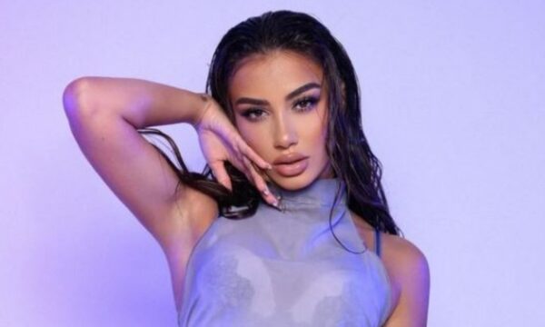 Melinda Ademi është shtatzënë? Reagon këngëtarja!