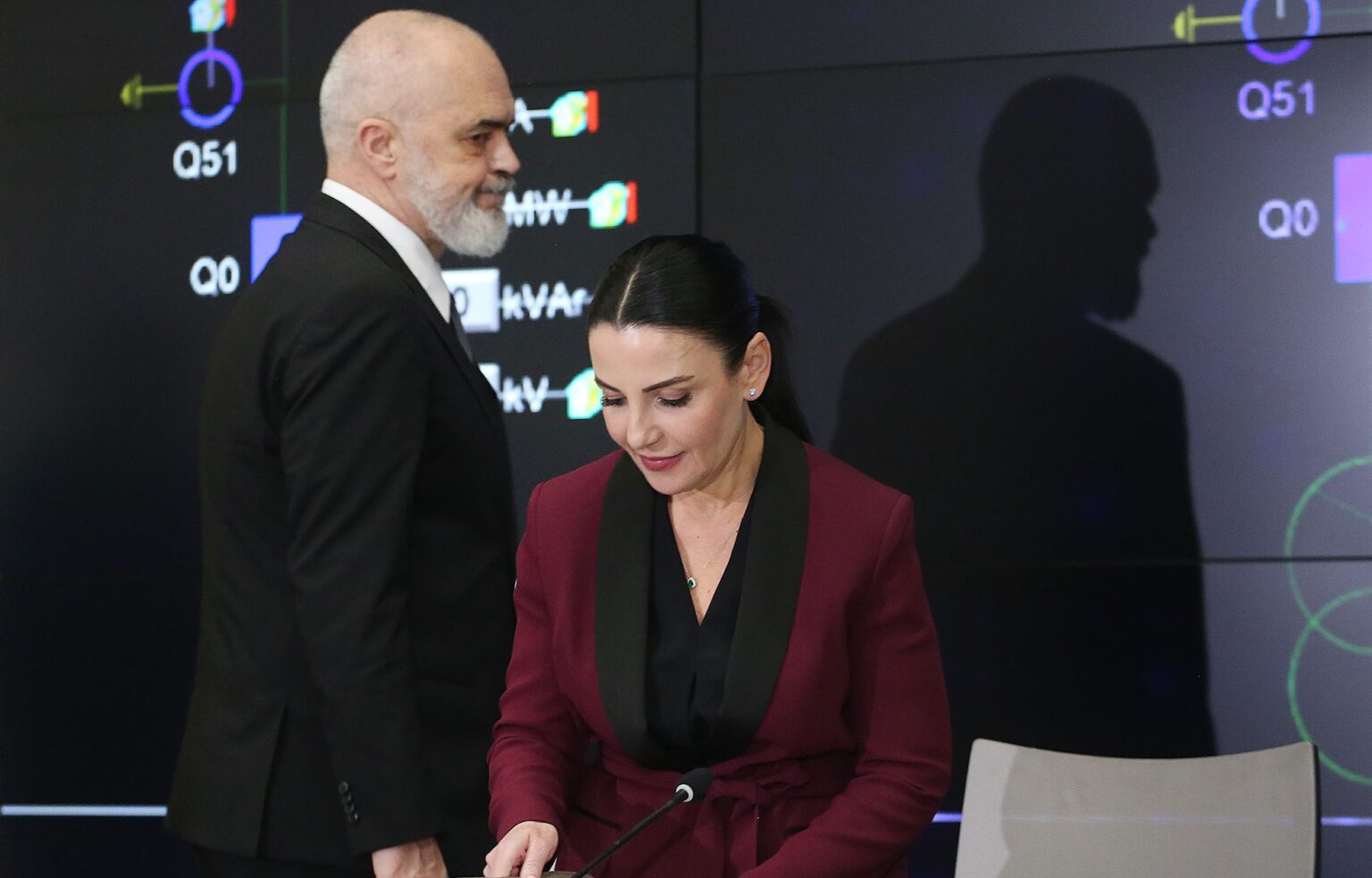 Numri 2 i Qeverisë shqiptare të hënën në SPAK, kërkohet dorëheqja e Kryeministrit Rama