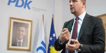 Krasniqi për vendimet e Kurtit: Mashtrimi elektoral nuk kalon, uji i turbullt s’pihet dy herë