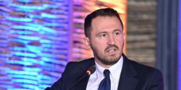Albert Krasniqi thotë se partitë e pritën qëllimisht përfundimin e zgjedhjeve: Aleancat tani mund të shkaktojnë irritim në balotazh