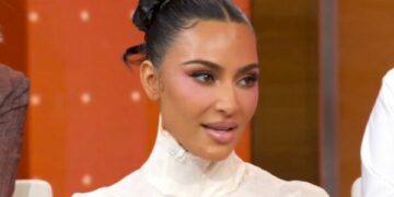 Kim Kardashian “merret pak” me shkencë dhe ia huq fort: “Njeriu nuk ka zbritur kurrë në Hënë, gjithçka është e sajuar”