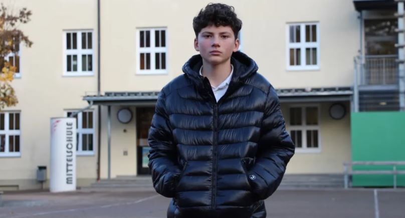 14-vjeçari nga Vushtrria hero në Gjermani, babai i tij rrëfen si e shpëtoi shokun nga një sulm
