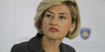 Kë do ta ftojë lideri i VV-së për koalicion derisa po i ecin ditët, Kusari: Kurti flet vetë, zgjedhjet janë opsioni më i mirë