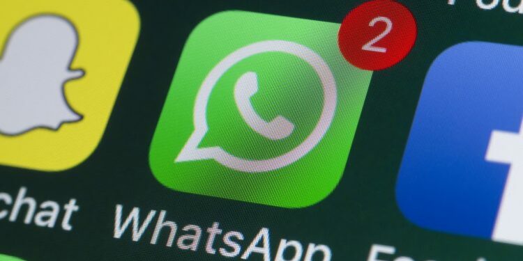 WhatsApp vendos kuotë mujore për mesazhet pa përgjigje