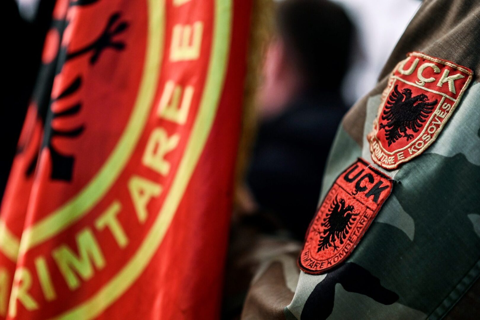 Veteranët e UÇK-së hatrohen në Kurtin: Rritje pagash e pensionesh për të gjitha kategoritë, ne u harruam