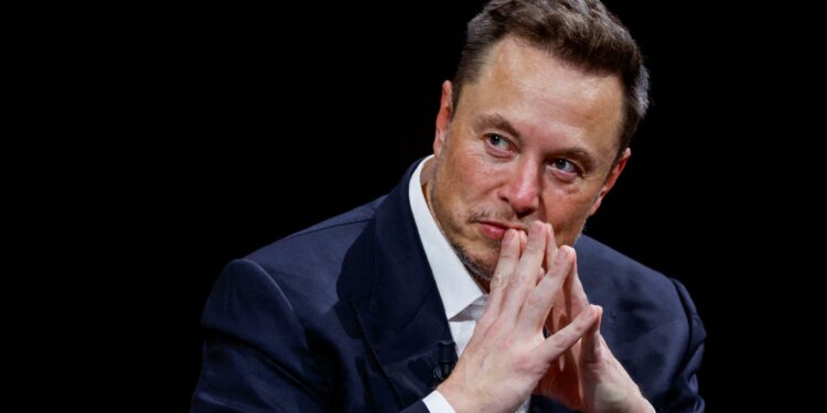 Marrëveshja e pagës prej 1 trilion dollarësh e Elon Musk miratohet nga aksionarët e Tesla-s