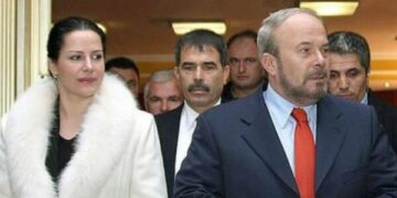 Si u zbulua lidhja e Fatos Nanos me Xhoanën në vitin 2001?