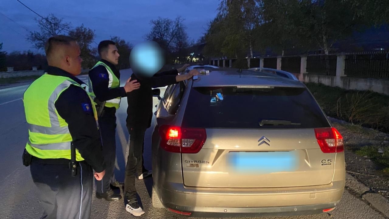 Operacioni “Rrjeta” në Pejë/ Policia kryen kontrolle të gjera për parandalimin e veprave penale