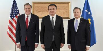 Kurti pret kongresistët amerikanë Turner dhe Norcross, diskutim për sigurinë dhe bashkëpunimin me SHBA-në