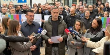 Punëtorët e RTK-së gjashtë ditë pa paga, kërkohet nga Kurti që urgjentisht t’i alokojë buxhetin, Bimbashi: RTK-ja do të mbrohet