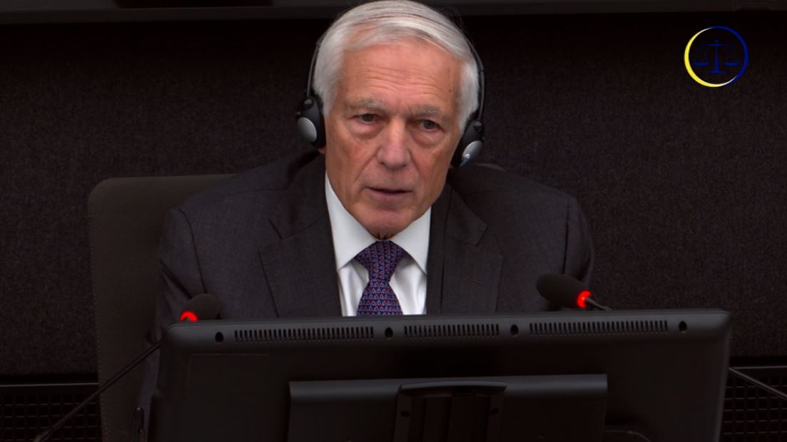 Takimi me Millosheviqin para bombardimeve, Clark: Më tha se shqiptarët “i vr’as të gjithë, dhe e zgjidhi çështjen”