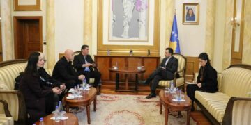 Basha takon përfaqësuesit e Sindikatës së Pavarur të RTK-së dhe Shoqatës Sindikale të Radio Kosovës