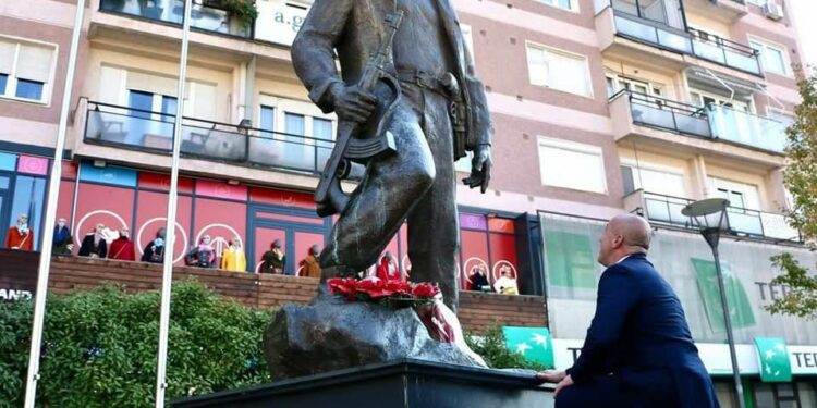 Ditëlindja e Zahir Pajazitit, Ramush Haradinaj: Urime, Hero!