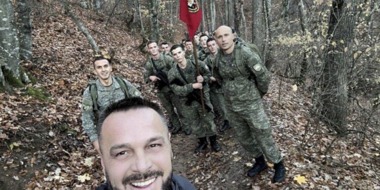 “Shtegu i Lavdisë”: FSK-ja e nis marshin në Gërmi, Maqedonci i publikon pamjet