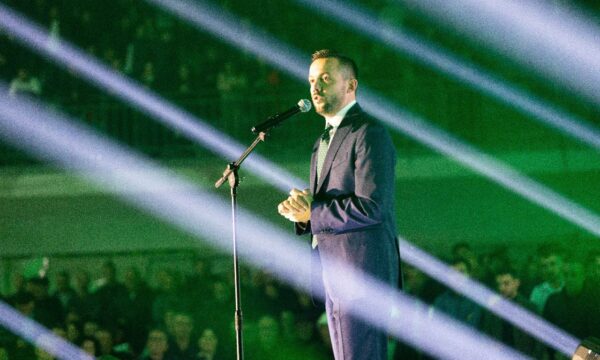 Arian Tahiri bën thirrje për dalje në zgjedhje: Është dita e Mitrovicës, dilni vendosni për të ardhmen