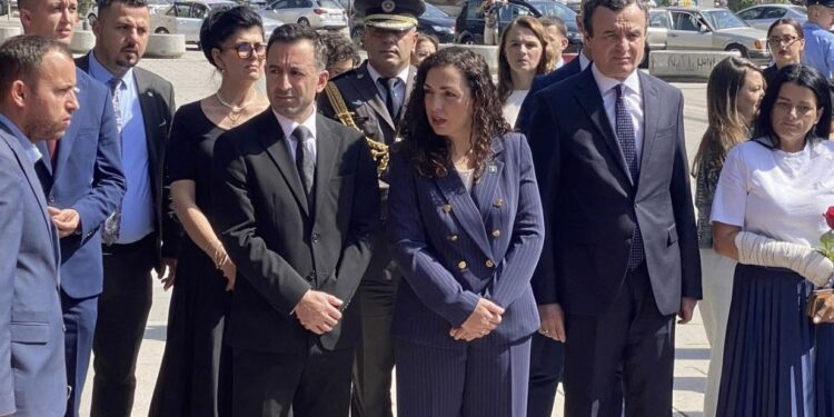 Mbi 700 punëtorë të RTK-së pa paga, Osmani i drejtohet kryetarit Basha