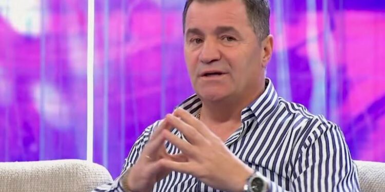 Afrim Muçiqi: Politikë e poshtër, kemi mbet në dorën e analfabetëve