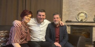 Prindërit e Memli Krasniqit reagojnë pas dorëheqjes së tij nga posti i kryetarit të PDK-së: Është shembull shembullor