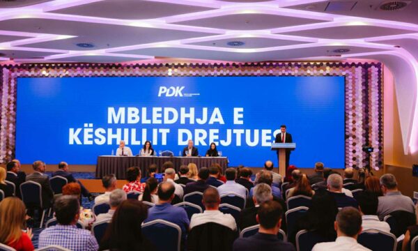 PDK zgjedh kryetarin e ri, kush do ta drejtojë partinë pas Memli Krasniqit?