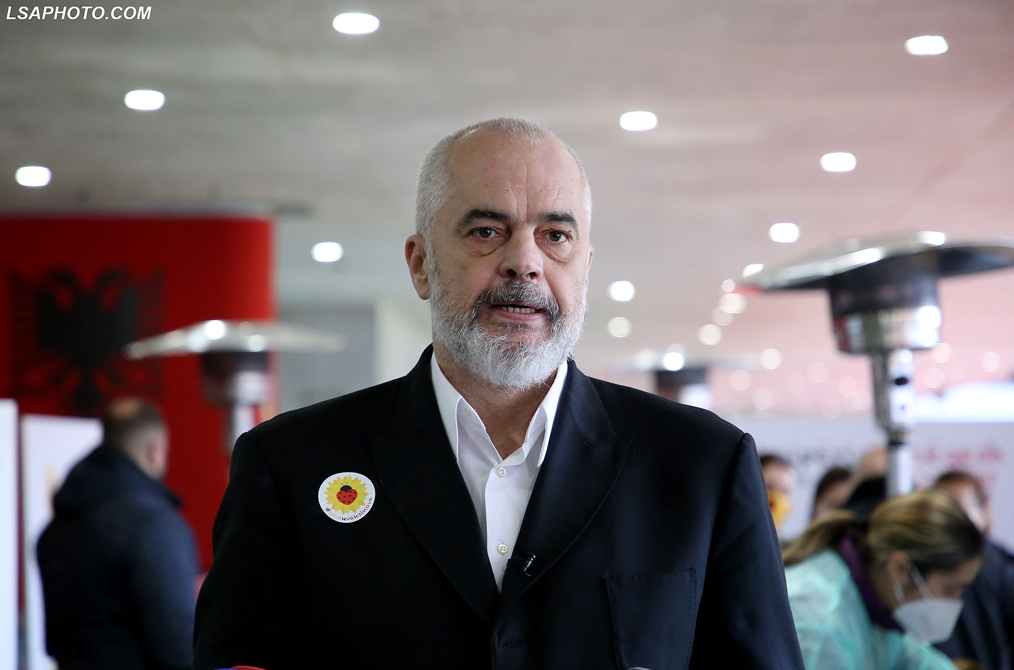 Rama: Gëzuar Ditën e Alfabetit, ditën që vulosi shqipen jo vetëm si kod gjuhësor