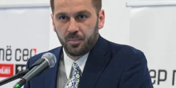 Kërçeli i VV’së: A po na tregon LDK kush është shoferi i Ramës dhe cila është e kaluara e tij në Evropë?