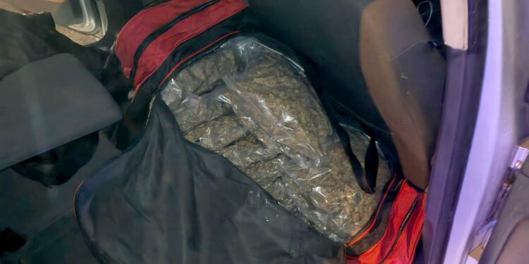 Arrestohet një shtetas i Kosovës në Serbi, dyshohet se iu gjetën në veturë 9.5 kg drogë