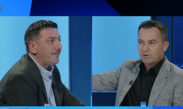 Debatojnë Syla – Buzhala: Dy ditë para vitit t’ri – Mos u fry shumë me këtë datë – Albini me mujtë i kish shty, ai ka frikë, zgate Zot