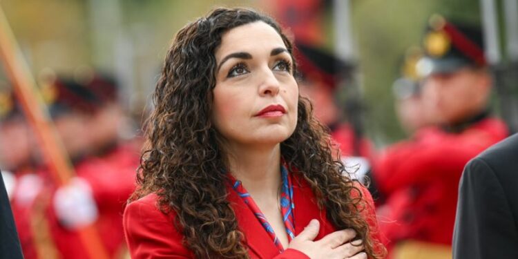 Osmani nga Vlora: Rroftë kombi shqiptar, rroftë flamuri kuqezi!