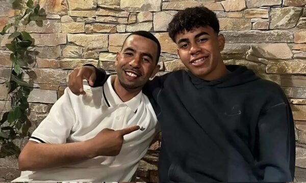 Babai i Yamal martohet me një vajzë 23-vjeçare