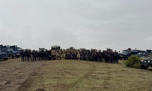 Njësia Speciale e Policisë dhe KFOR ushtrojnë bashkë në veri, u testua koha e reagimit, pajisjet e komunikimi