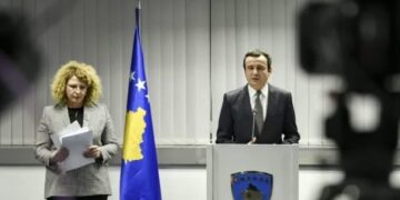 Shkollimi me para të shtetit – si e kishte shpërblyer ministrja Hajdari ish-sekretarin, të cilit sot iu ngrit aktakuzë nga Prokuroria