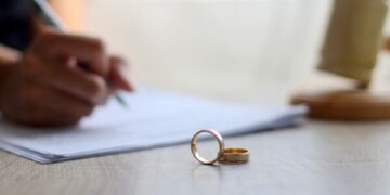 ASK publikon statistikat – Bie numri i lindjeve në Kosovë, rritet numri i divorceve