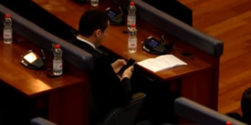 Përparim Gruda i PDK’së në “seancën” e thirrur nga VV