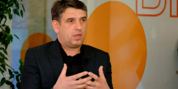 Maloku: Egocentrizmi i LVV çoi Kosovën në këtë ‘derexhe’!