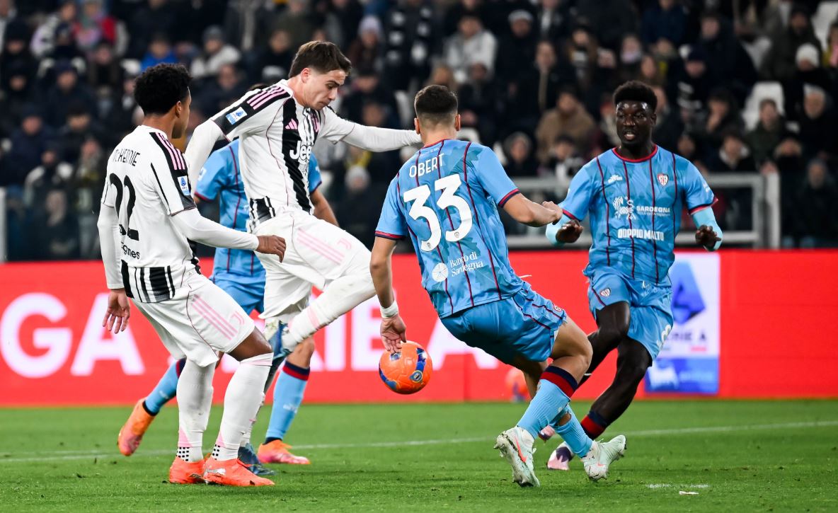 Nuk ka minuta për Zhegrovën, “Zonja e Vjetër” fiton ndaj Cagliarit