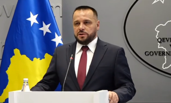 Maqedonci për ushtarin që nuk u kthye nga Amerika: Është larguar menjëherë nga FSK, kemi kontakte me autoritetet atje për kthimin e tij