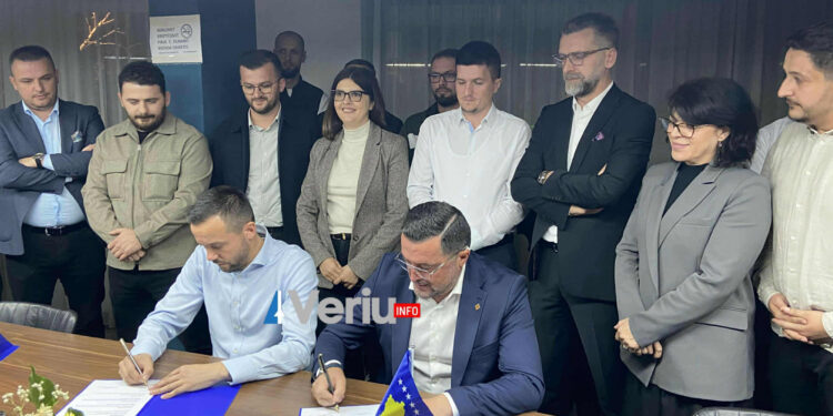 Zyrtare: Nënshkruhet koalicioni PDK-LDK në Mitrovicë