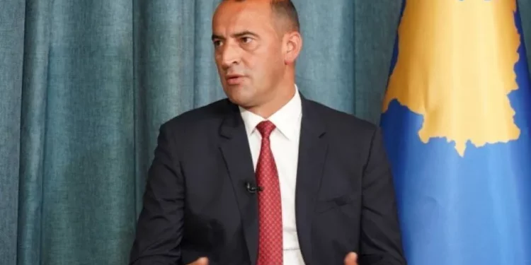 Daut Haradinaj tregon cilët emra do t’i votonte për president, për njërin nga ta do të ngritej edhe në këmbë