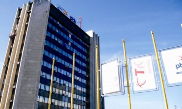 Punëtorët e Postës nga e hëna në grevë, kërkojnë rritje të pagave dhe përmirësim të kushteve të punës