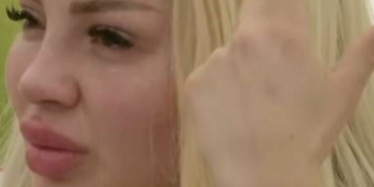 Benita shpërthen në lot! – Çfarë e bëri të qante?