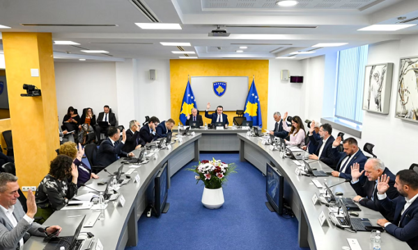 Qeveria në detyrë miraton propozimin që t’i kërkojnë Presidentes autorizim për nënshkrimin e një marrëveshjeje me BE-në