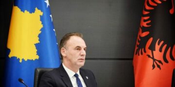 Limaj: Jemi në bisedime me LDK, s’ka  pasë ftesë e as takim me PDK