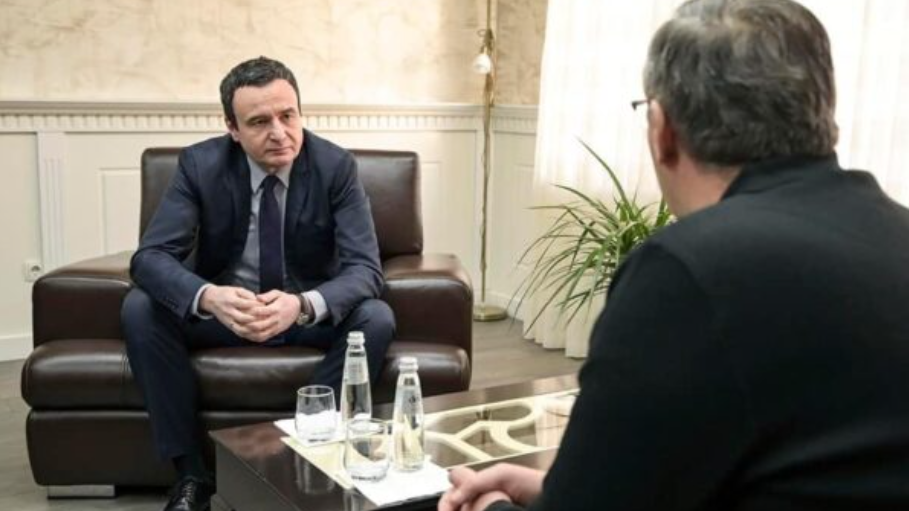 Albin Kurti uron Bedri Hamzën për zgjedhjen kryetar i PDK-së